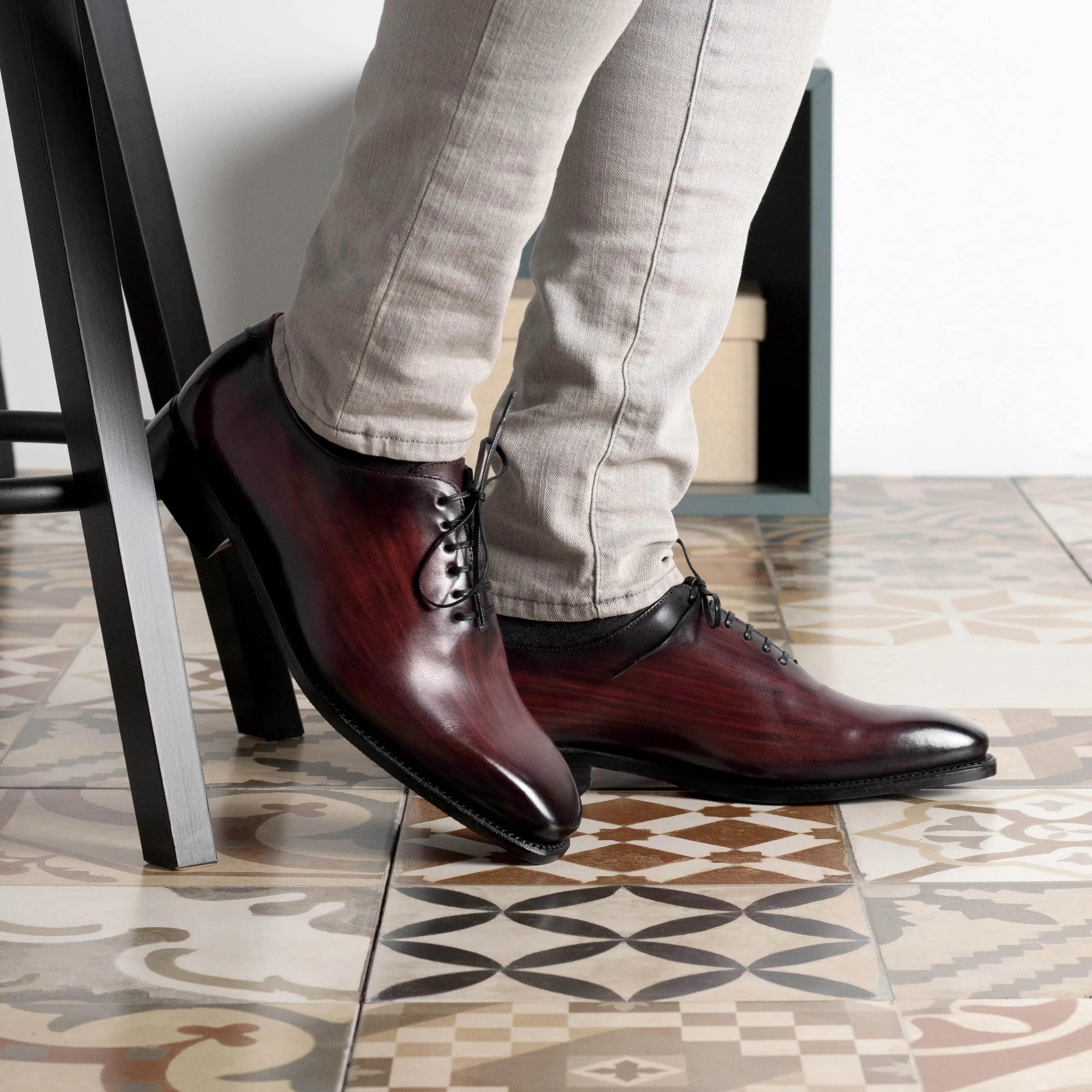 DapperFam Giuliano in Burgundy Men's Hand-Painted Patina Whole Cut