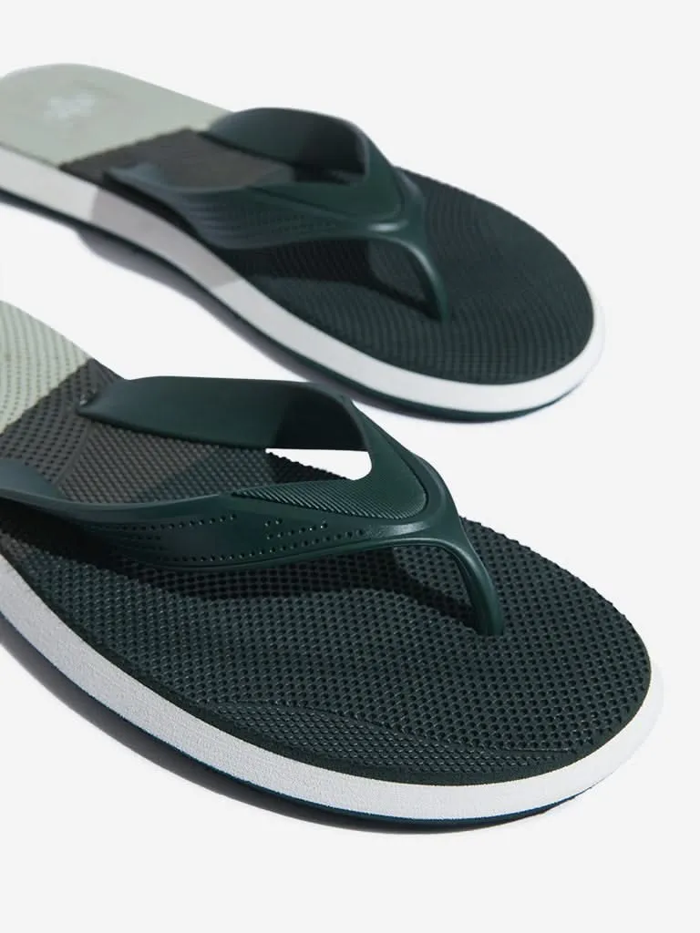 SOLEPLAY Green Colour-Blocked Flip-Flop