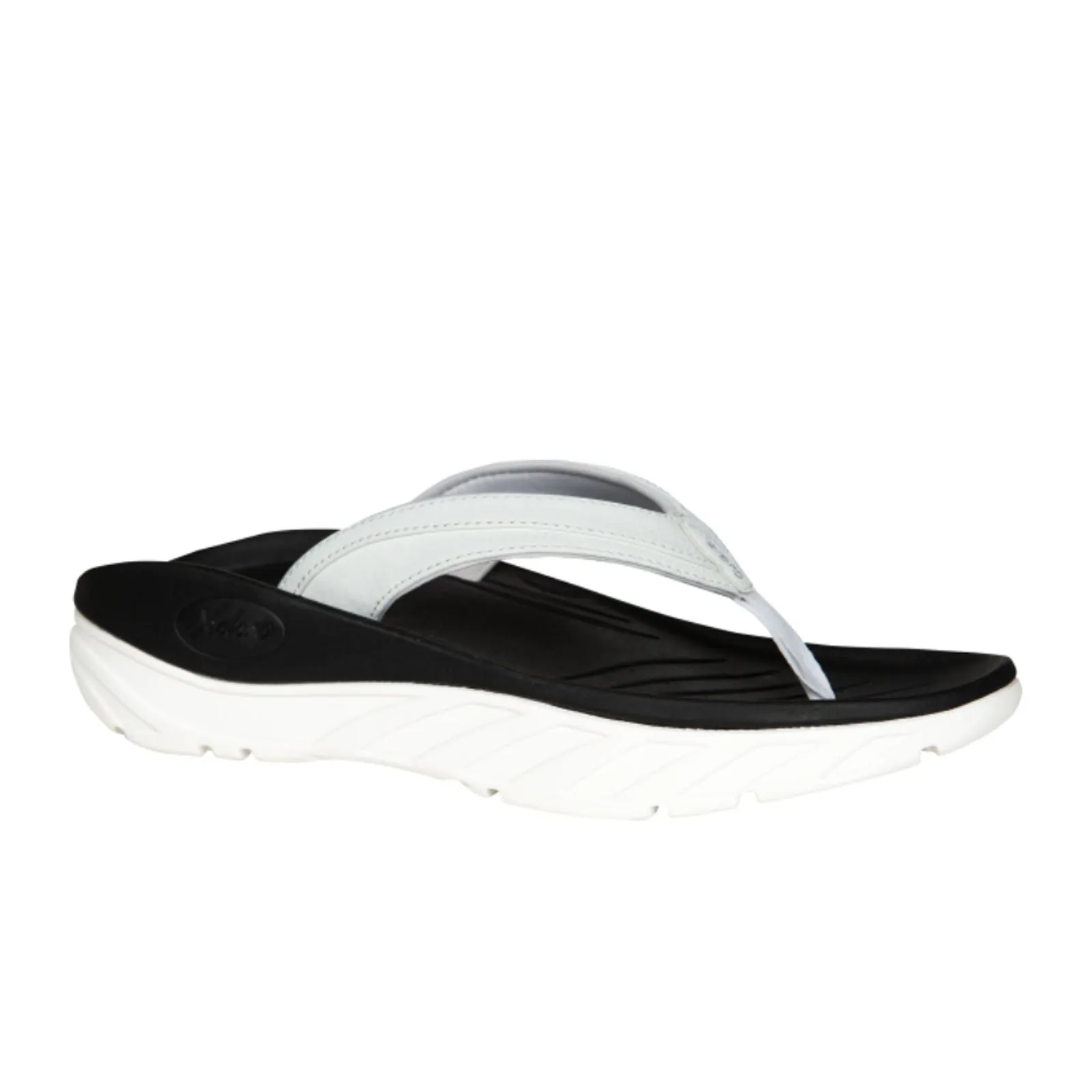 Xelero Tru Sandal (Women) - Snow/Onyx